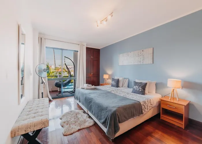 Lounge By Amazing Madeira * Funchal (Madeira)